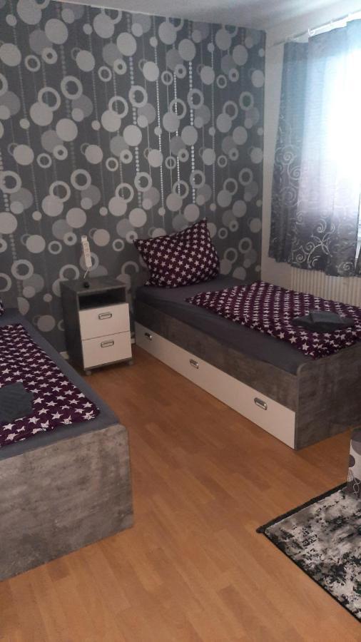 Appartement 2 Bettzimmer Zentrumsnah à Erfurt Extérieur photo
